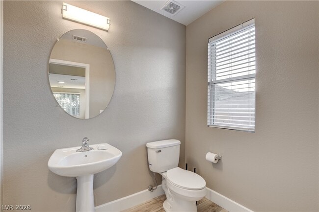 Building Photo - 708 Respectful Ridge Ave