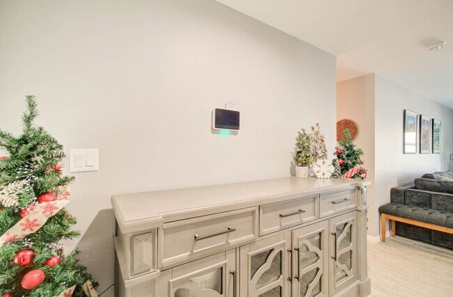 Building Photo - 17802 N 41st Ave