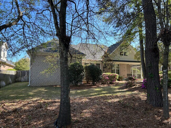 Building Photo - Oak Ridge at Plantation Landing | 4 Bedrooms, 3 Baths