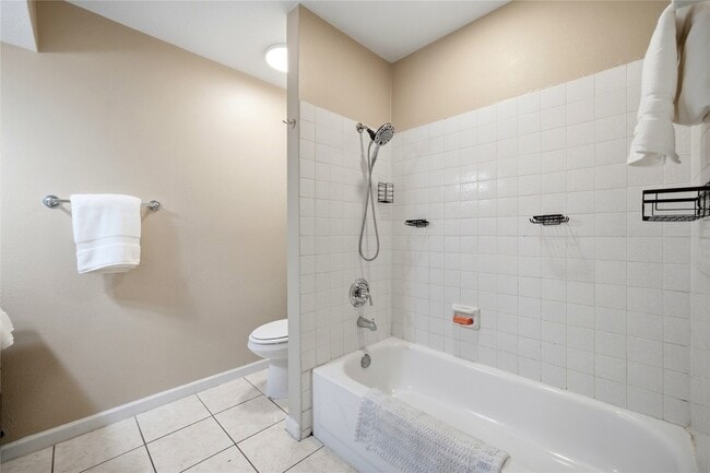 Building Photo - 18511 Egret Bay Blvd