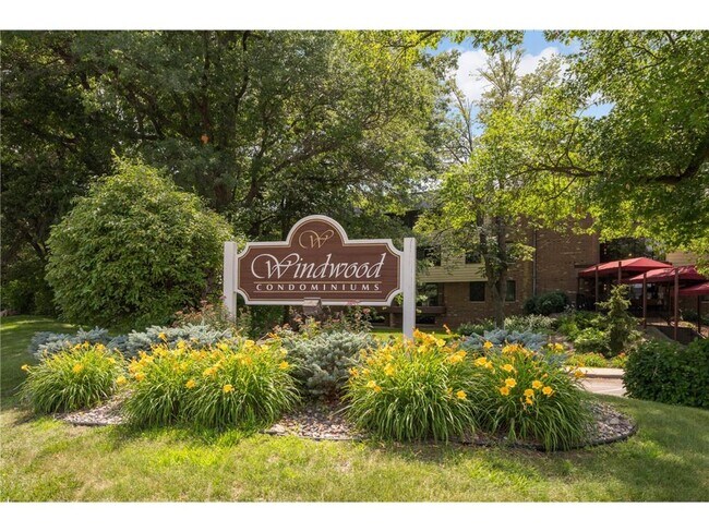 Building Photo - 7500 Cahill Rd