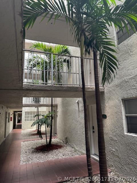 Building Photo - 10000 NW 80th Ct