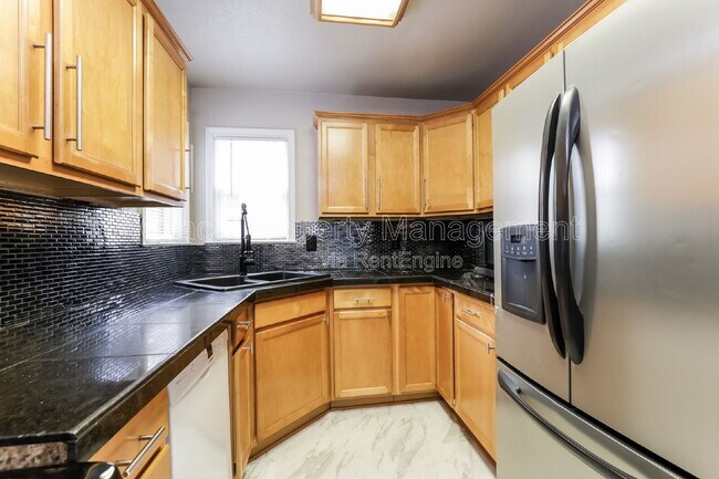 Building Photo - 3025 St Paul St