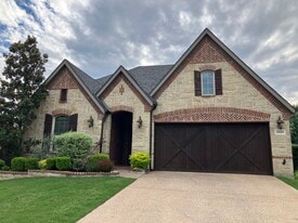 Building Photo - 2829 Sheffield Dr