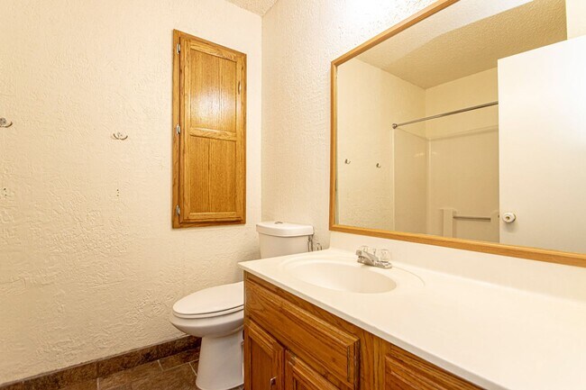 Building Photo - 1525 Northwick Ct