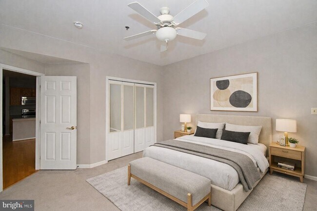 Building Photo - 154 Bridge St