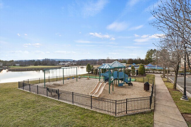Building Photo - 15224 Grigsby Pl