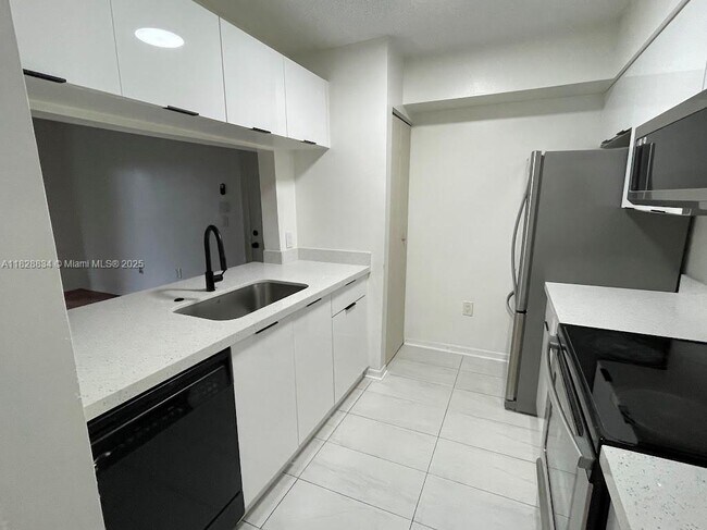Building Photo - 12124 St.Andrews Pl