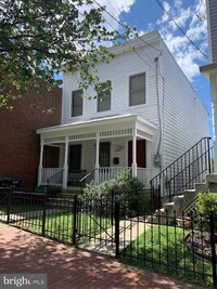 Building Photo - 2237 14th St SE