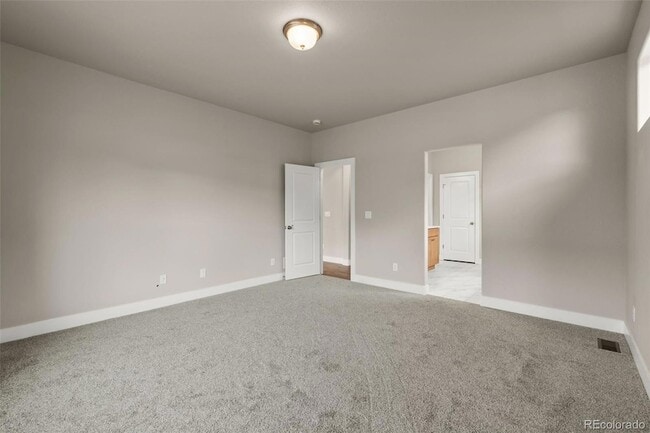 Building Photo - 16353 Cattle Crk Ct