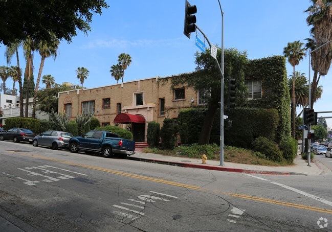 Building Photo - 1800 N La Brea Ave