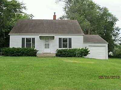 Building Photo - Large 3 Bedroom, 2 Bathroom - Pyramid Properties