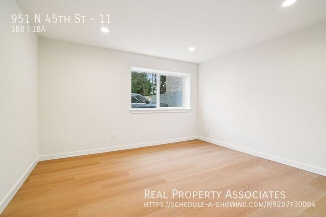 Building Photo - 951 N 45th St