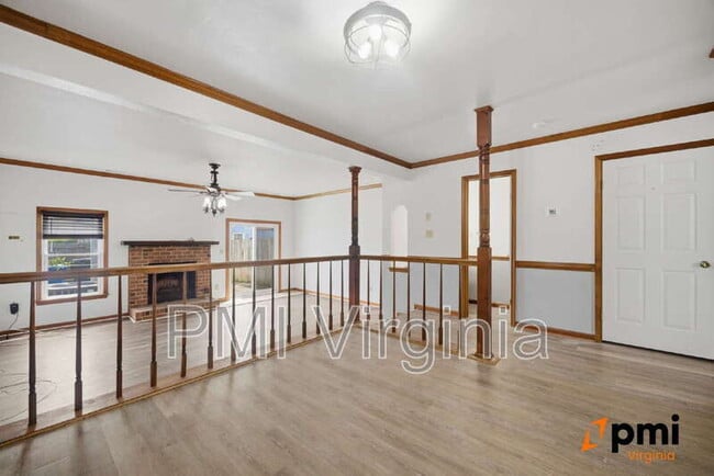 Building Photo - 202 Stonehall Ct