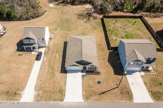 Building Photo - 387 High Ridge Ct