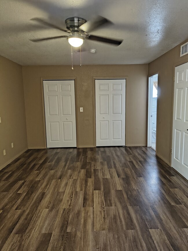 Building Photo - 16916 E Salida Dr