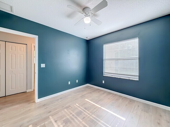 Building Photo - 57 Atwell Dr