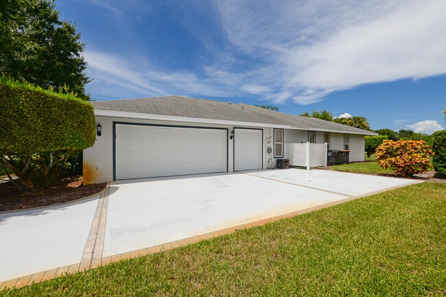 Building Photo - 4338 Gator Trace Cir