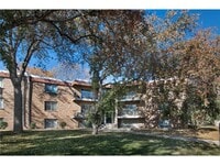Building Photo - 6015 W Broadway