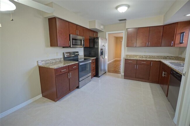 Building Photo - 10411 Butia Pl