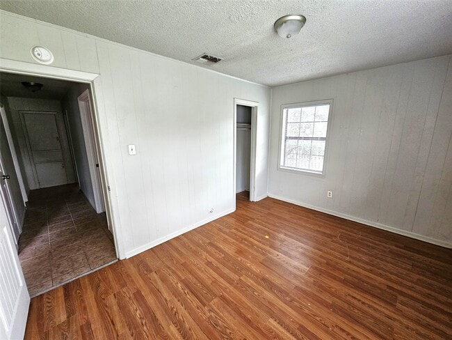 Building Photo - 3018 Robinson Blvd