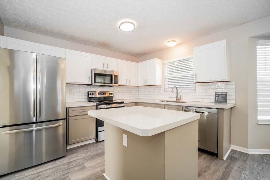 Building Photo - 5364 Whirlwind Cove Dr