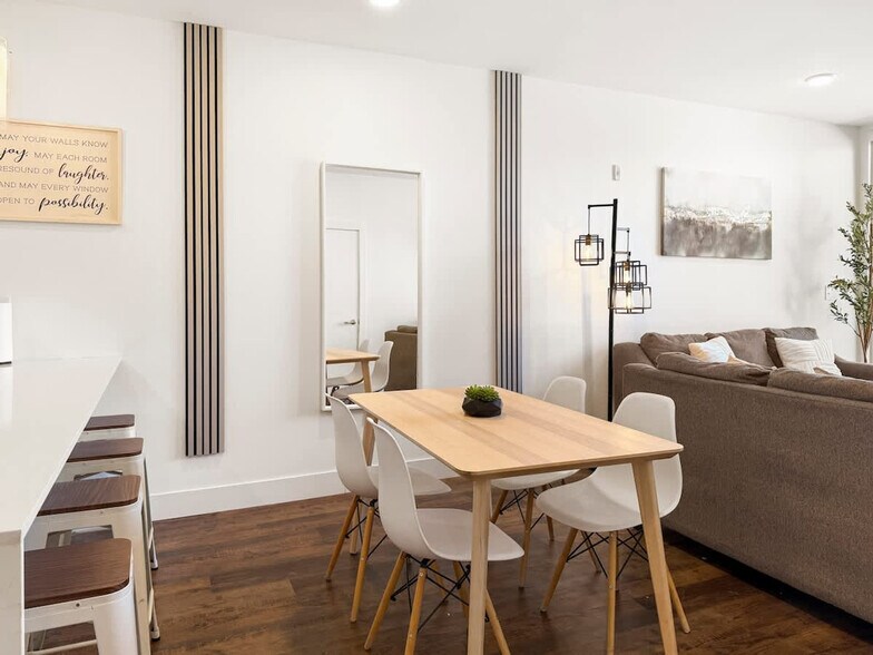 Building Photo - 120333 Germantown Ave