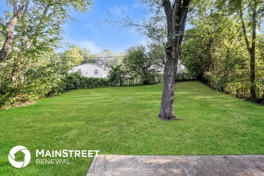 Building Photo - 7819 E 47th Terrace