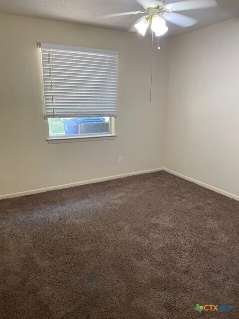 Building Photo - 1201 Bluff Dr