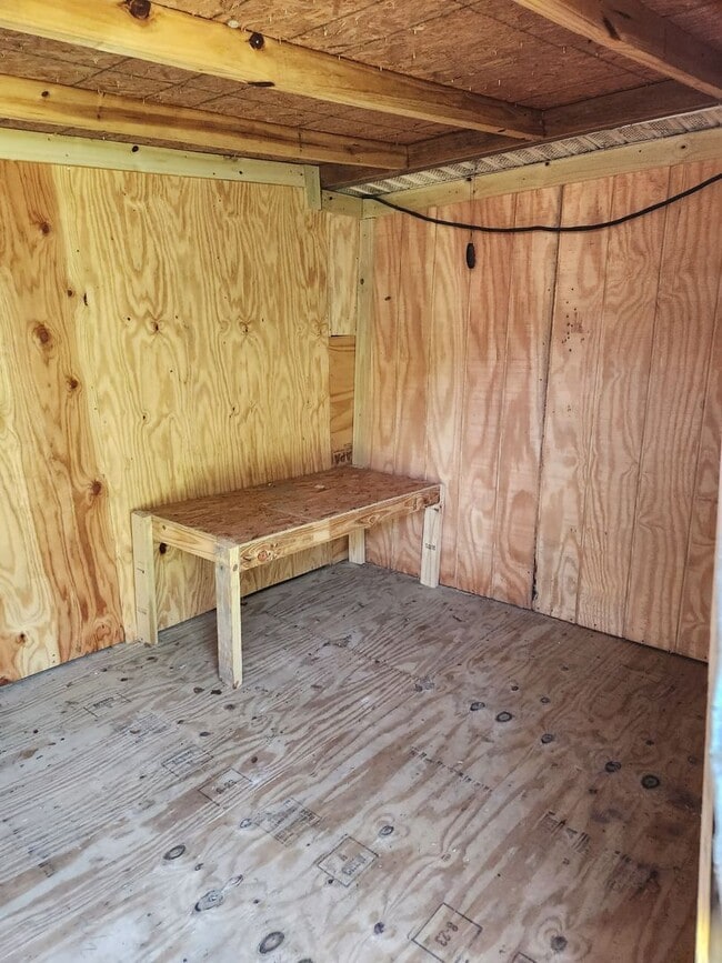 Building Photo - 201 Kinkaid St