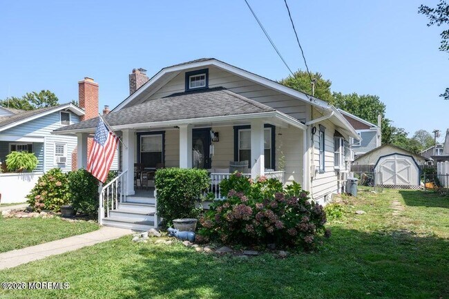 Building Photo - 1314 Laurel Ave