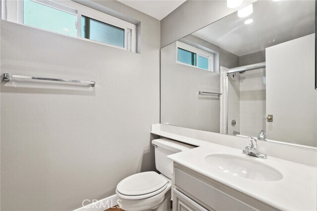 Building Photo - 11 Chardonnay