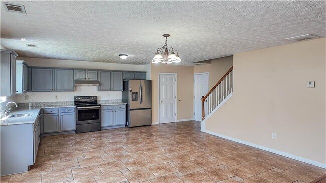 Building Photo - 2760 Rusticwood Dr SW