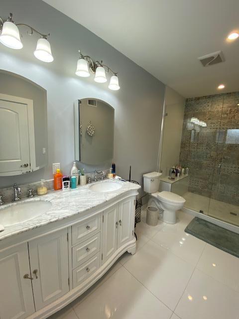 Building Photo - 6601 Lake Clarke Dr