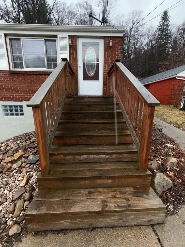 Building Photo - ***2 Bed / 1 Bath Home for Rent***