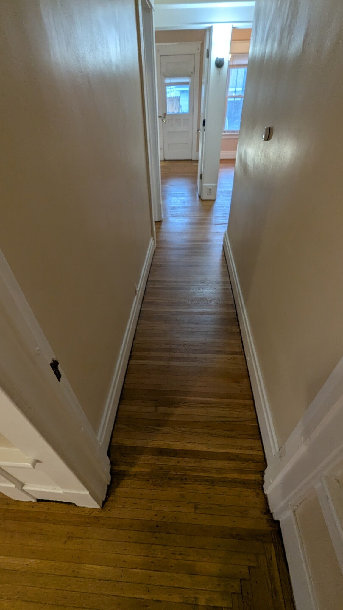 Building Photo - 275 Sterling Ave