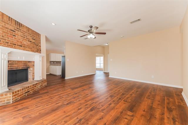 Building Photo - 9306 Chimneywood Dr
