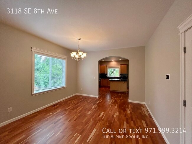 Building Photo - 3118 SE 8th Ave