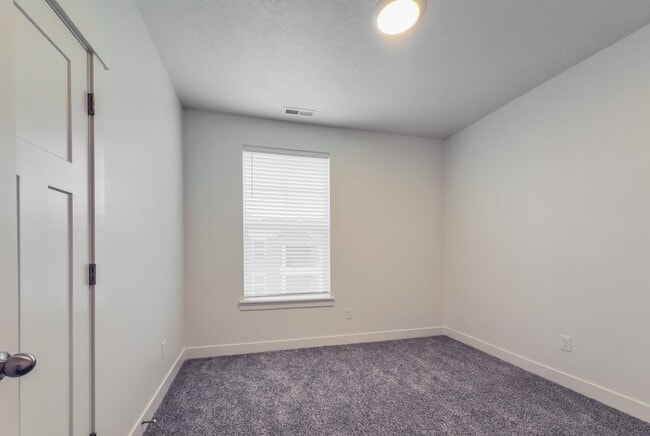 Building Photo - Modern Living in Lehi | New Build | Silico...