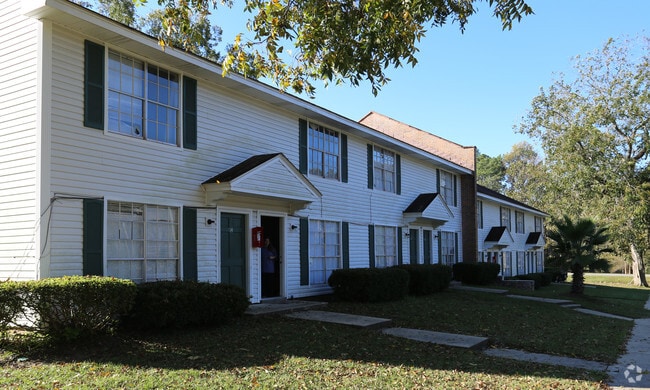 Arbor Green Apartments 200 N Dobson Ave Bay Minette AL 36507