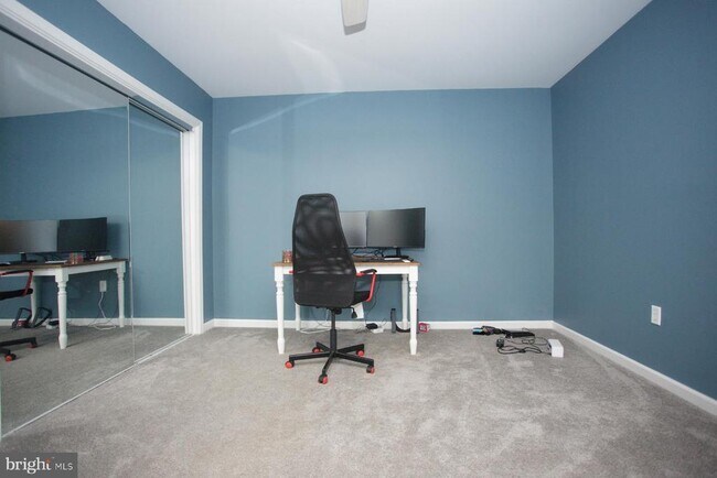 Building Photo - 8391 Miller Pl