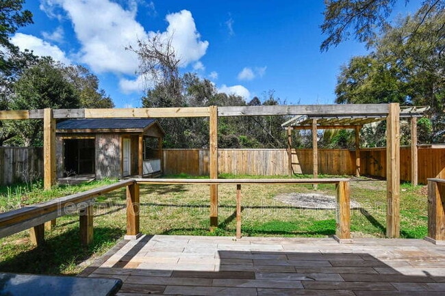 Building Photo - 3116 Matipan Ave