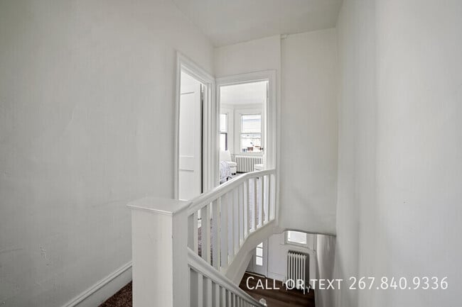 Building Photo - 312 E Eleanor St