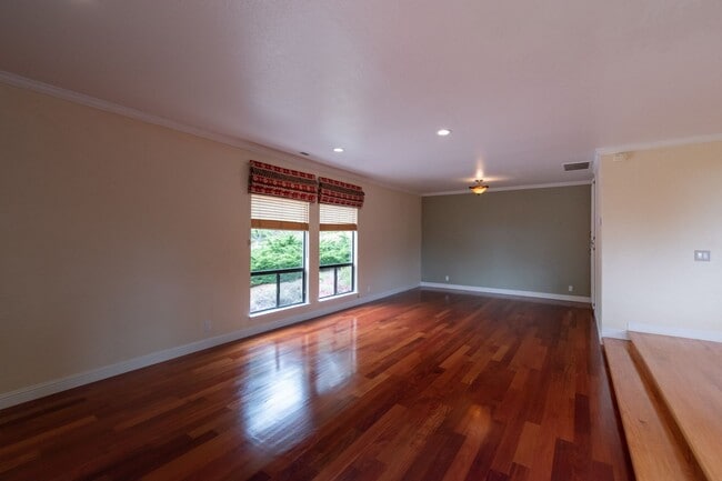 Building Photo - 22688 Riva Ridge Rd