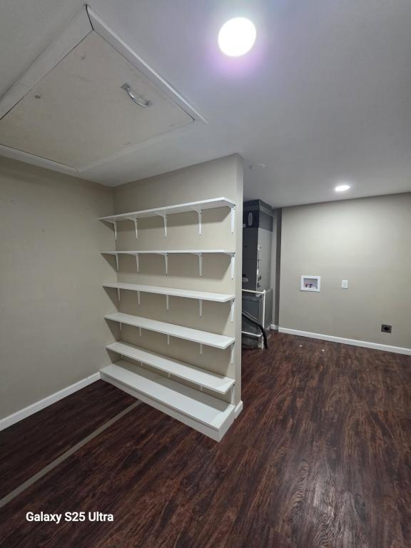 Building Photo - 623 W Main St