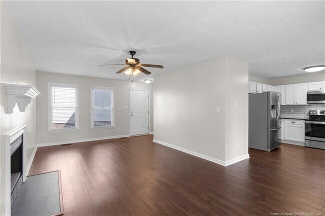 Building Photo - 324 Nettletree Ln