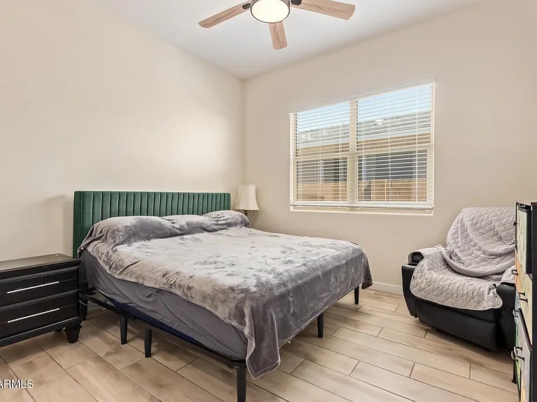 Building Photo - 3912 W Summerside Rd