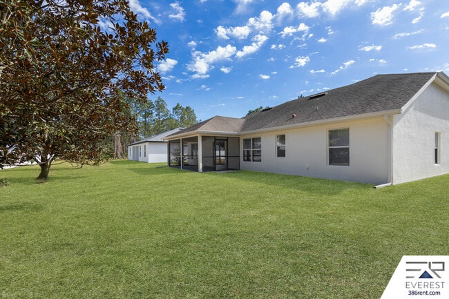 Building Photo - 7 Undermount Path E