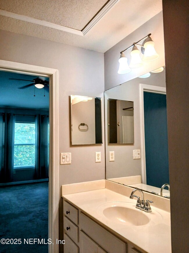 Building Photo - 8091 Summer Bay Ct