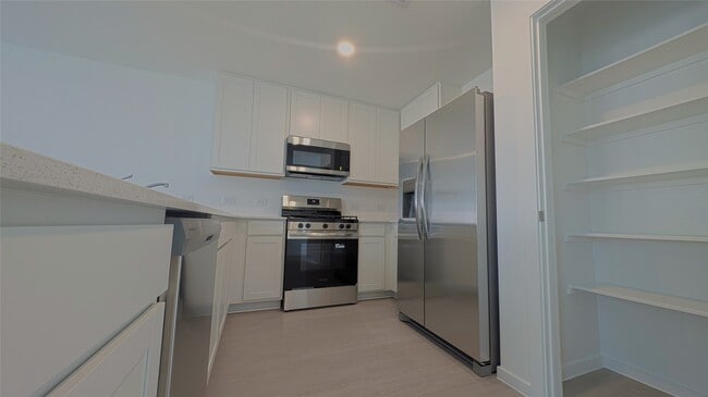 Building Photo - 21518 Willow River Canyon Ln